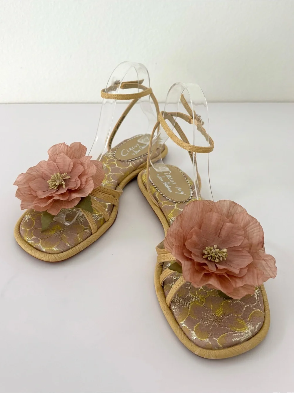 Circus NY Olana Blush Flower Accent Strappy Sandal NWT Dusty Yellow 8